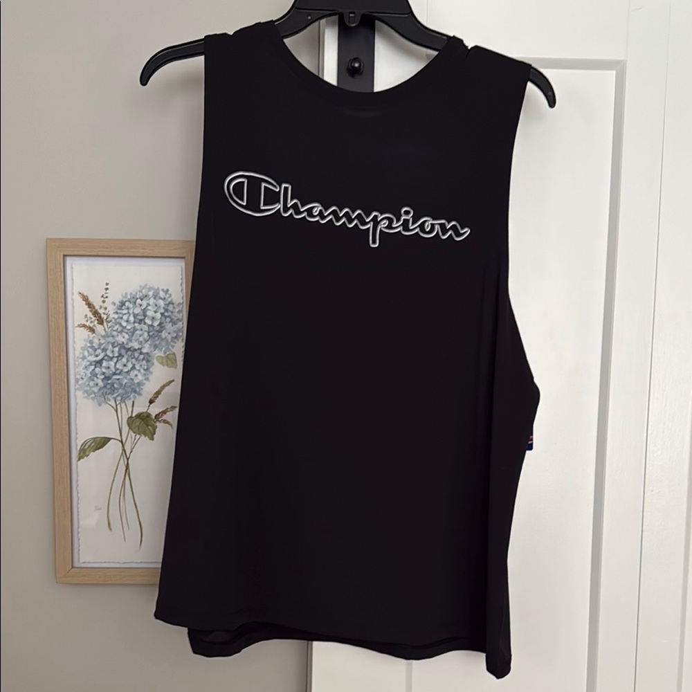 NWT Champion Tank